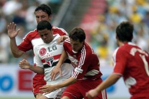 张力:拜仁原本有望2007年对阵国足,但时任FIFA主席布拉特干预