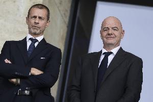 电讯报:欧足联已致函称考虑起诉FIFA,警告因凡蒂诺别想销毁证据