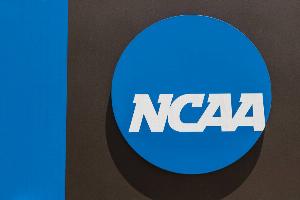 媒体人:NCAA修改规则大学球队每四年才去海外打一次热身改为每年
