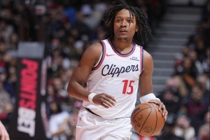 媒体人:有两支CBA球队对前NBA球员小泰泰·华盛顿感兴趣