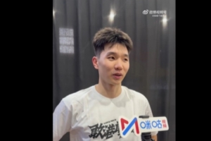 石奎:希望帮助球队冲击CBA 比起大学这训练强度更大但能hold得住