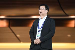 宋凯调研多家青训机构:要坚守初心、深耕细作不断完善青训体系