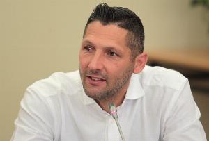 马特拉齐:马拉多纳、范巴斯滕和罗纳尔多是我心中最伟大的偶像