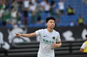 浙媒:王钰栋收到多家欧洲球队抛出的橄榄枝,