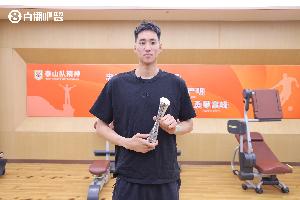 直播吧中超最佳丨于金永:现役最喜欢多纳鲁马 国家队是努力目标
