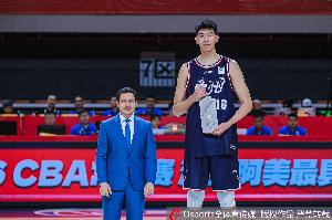 媒体人:徐昕的解除租借协议还没签 一个决定性因素是他能否留洋