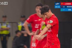 能否再立奇功?武磊第70分钟替补登场,比分仍是0-0