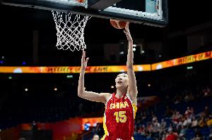 加油!中国女篮vs法国首发:张曼曼 杨舒予 罗欣棫 陈明伶 韩旭