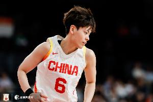 中国女篮半决赛首发:张曼曼 杨舒予 唐子婷 罗欣棫 陈明伶