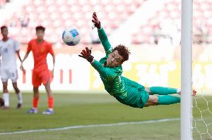 稳固!U23男足今年两项大赛11场完成8次零封,仅被日韩朝破门