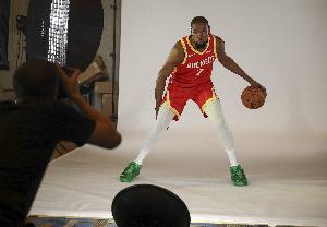 杜兰特:中距离正在重回NBA 我每天都在不断打磨自己的手感