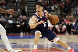 媒体人:河村勇辉和麦克朗的经历证明 能在NBA有一个位置是很难的