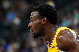 湖记:湖人对布朗尼的人品和潜力有真切的认可