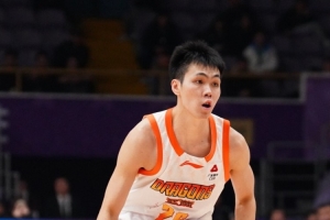 正负值-16最低!庞峥麟19投仅5中拿16分 三分5中1
