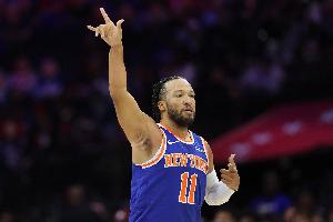布伦森:我完全没有卫冕压力 父亲9年NBA生涯签了约8份非保障合同